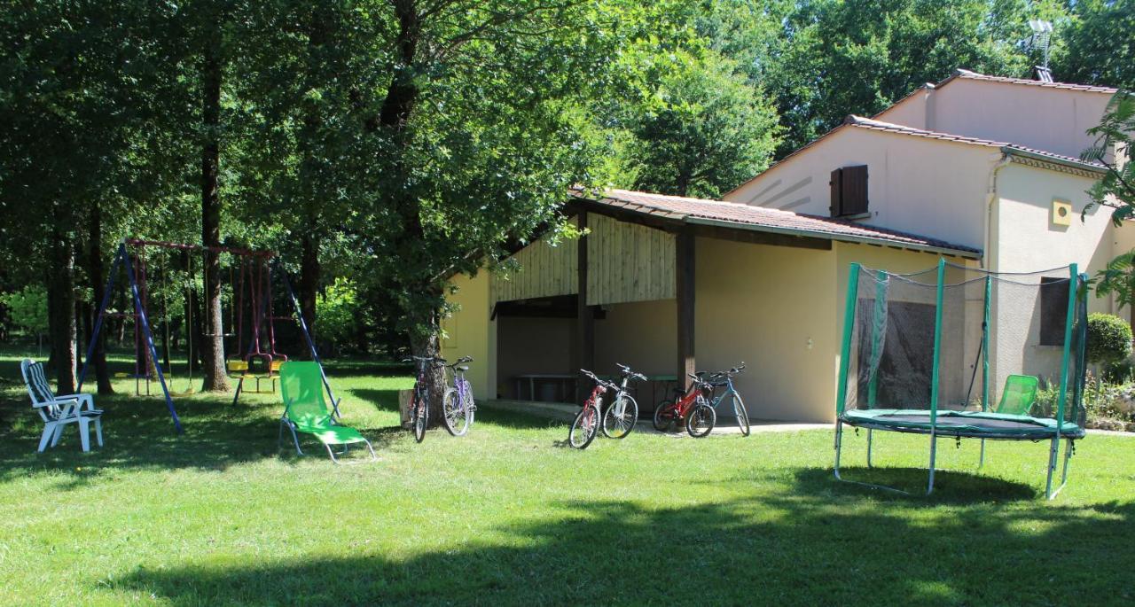 Maison De Vacances Macou 2 Capdrot Buitenkant foto
