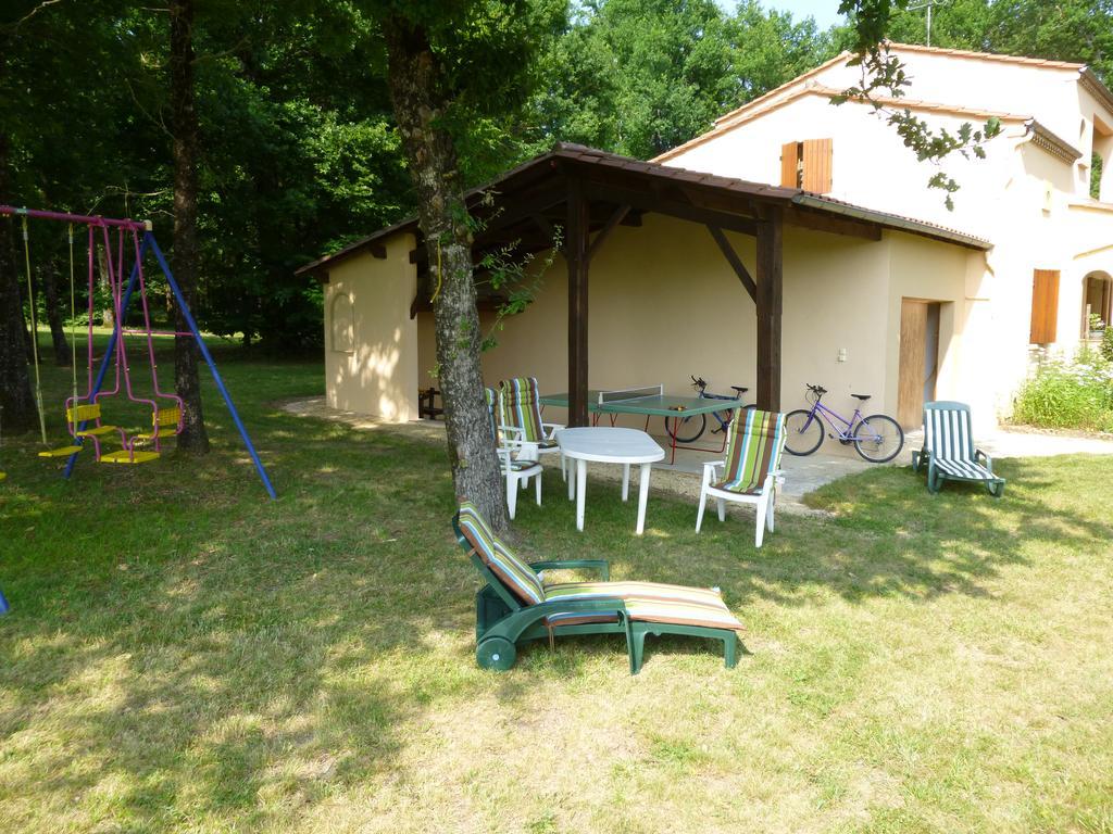 Maison De Vacances Macou 2 Capdrot Buitenkant foto