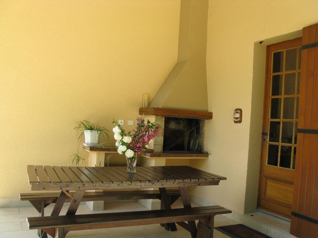 Maison De Vacances Macou 2 Capdrot Buitenkant foto